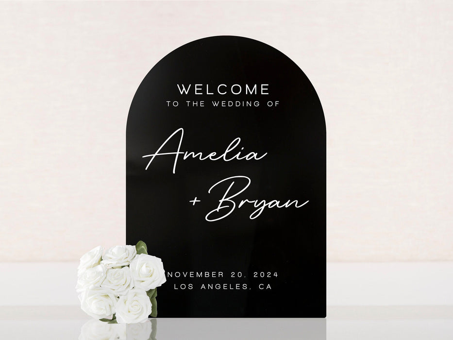 Personalized Arched Acrylic Wedding Welcome Sign (Design 2)