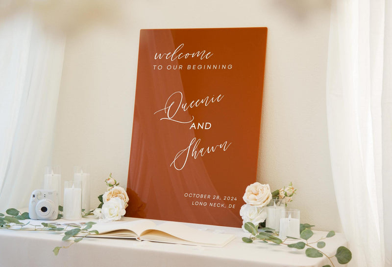 Personalized Acrylic Wedding Welcome Sign (Design 4)