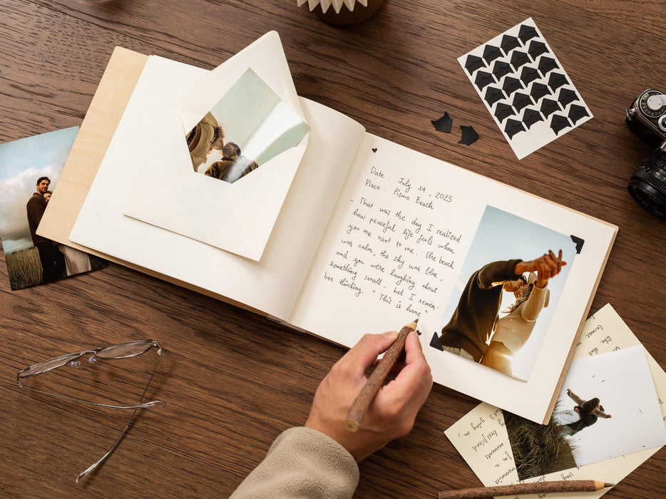Wooden Luxe Photo Guest Book (D2) - Customized Leaf & Floral Design Wedding Keepsake Memory Album with Instax Polaroid Layout Lined Pages